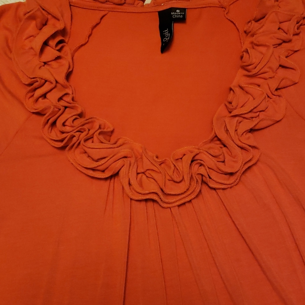 Adorable Ruffle Tank - Picture 3 of 7